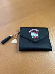 ハローキティ　財布　黒　ブラック