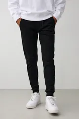 ✨美品✨ AZUL BY MOUSSY　アズールバイマウジー　イージーアクション スリムジョガー　メンズ　スリムパンツ　シンプル　サイズXL　ブラック　251IAS81-002K