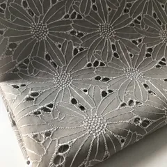 縦100cm×横95cm 刺繍生地　ライトグレー　NO.532