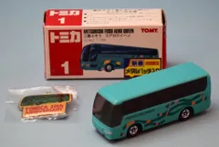 TOMY 赤箱 トミカ 三菱ふそう エアロクイーン/新車シール付/メタルバッチ入り 1
