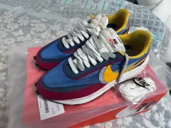 265 NIKE x SACAI ワッフル 赤 青