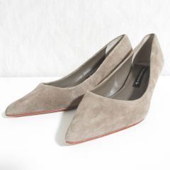 Item thumbnail for item d4cfc6ff-ad68-452a-b267-dfaf13d3d79e