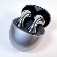 M*A様 HUAWEI FreeBuds 6 ｜極上美品・実聴10hのみ｜おまけ - メルカリ