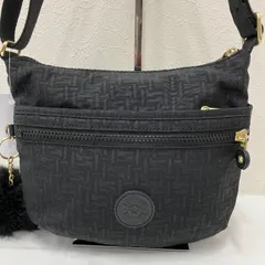 9429　KIPLING　キプリング　ショルダーバッグ　 斜めがけ　紐調節可能　Arto　アルト　 幾何学　総柄　ブラック系　黒　ナイロン　 軽量　モンキーチャーム付き　レディース