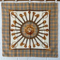 BURBERRY　バーバリー　ハンカチーフ　ノバチェック　545
