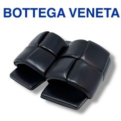 Bottega Veneta　フラットパッチブラックミュール　ブラック ボッテガヴェネタ サンダル パッチフラットミュール パテット ブラック