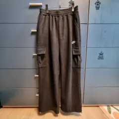 ナイキ ズボン 出品