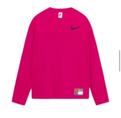 ナイキ×ステューシー ロングスリーブ トップス ファイアベリー