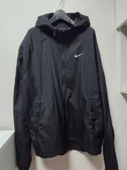 ナイキ ブラック フード ウィンドブレーカー ジャケット