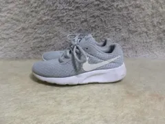 200 NIKE タンジュン グレー キッズ 子供靴 ジュニア