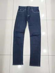 UNIQLO 28サイズ スキニーストレート インディゴデニム ジーンズ 中古