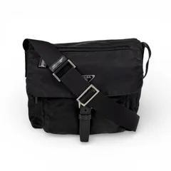 プラダ　PRADA トライアングルロゴ　ショルダーバッグ　クロスボディバッグ　テスートナイロン　ブラック　黒