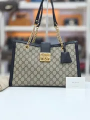 グッチ パドロック ミディアム GG チェーン ショルダーバッグ 479197