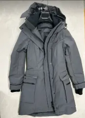 Canada Goose(カナダグース) レディース ダウン BLACK LABEL 濃い グレー