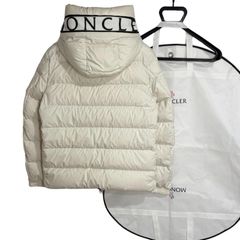 美品 MONCLER CARDERE モンクレール ダウン ロゴ 変形 ナイロン - メルカリ