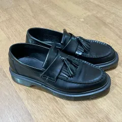 DR. MARTENS ドクターマーチン エイドリアン タッセル ローファー ブラック スムース 260