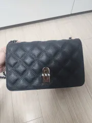 ラブ켓 キルティング チェーンバッグ