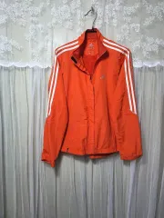 アディダス オレンジ色 ウィンドブレーカー ジャケット