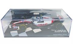 希少 マルボロ仕様 ビッグスケールF1コレクション サロ 1/5 ヘルメット
