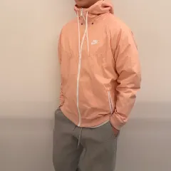 ナイキ オーバーサイズ ウィンドブレーカー