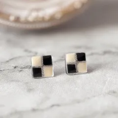 ブラック ホワイト キラキラ シルバー チェック スクエア ピアス 白 黒 シンプル おしゃれ 四角【663】