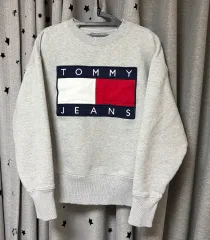 (新品) Tommy Hilfiger トミーヒルフィガー TOMMY JEANS トミー ジーンズ ビックロゴ グレー スウェット (S)