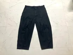 (ほぼ新品) UNIQLO ブラックデニム ワイド デニム パンツ 36-38
