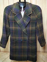 Aquascutum（アクアスキュータム）イングランド製 ウール チェック ダブルコート グリーン系　マルチカラーのサムネイル