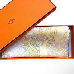 HERMES エルメス カレ90 ガヴァルニー 圏谷の押し花 スカーフ シルク エルメスカレ90 ガヴァルニー圏谷の押し花 白×オレンジ レディース