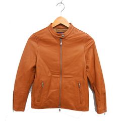 Item thumbnail for item 21563843-9552-43bc-a145-d58dd0ef611d