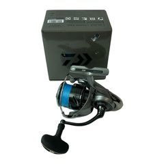 Daiwa CALDIA LT4000-CXH スピニングリール おまけ付き - メルカリ