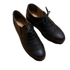 Item thumbnail for item 94442544-1f96-49b4-b026-4f6def413d2c