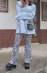 Item thumbnail for item 6bbd3330-5d77-4ea5-979e-77a0bfb67f7e