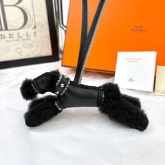HERMES バディ チャーム シルバースタッズ 首輪 エトゥープ - メルカリ