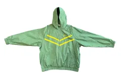 ナイキ ウィンドブレーカー フード