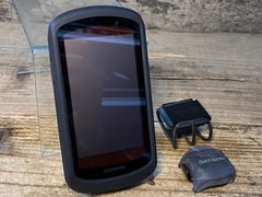 Garmin Edge 1040 Solar 美品 USB カバー無し - メルカリ Garmin Edge 1040 Solar 美品 USB カバー無し - メルカリ
