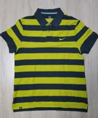 ナイキ カラーTシャツ