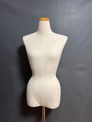 Item thumbnail for item 7a1f6dd9-9b00-4c5f-9e82-c45b201c0e94