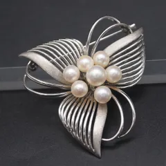 M791 本真珠 5.7-6.6mm7珠 パール STERLING刻印 ブローチ フラワー デザイン シルバー コサージュ 6月誕生石