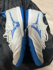 mizuno モレリア NEO サラ ベータ JAPAN TF 27.5 サイズ