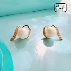 ピアス うず巻き 風 フェイクパール ゴールド 華やか フォーマル 冠婚葬祭 入園式 入学式 卒業式 卒園式 レディース プレゼント ギフト バレンタイン ホワイトデー 新生活 上品 大人可愛い 清楚 創造性 モダン 装い