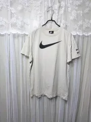 ナイキ ベージュ 半袖 Tシャツ
