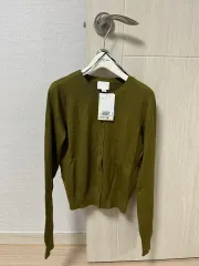 (新品) H&M パイナップルニット オリーブ色 カーディガン XS