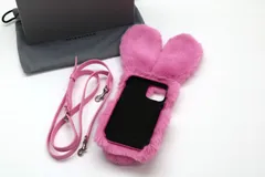 XX6372 バレンシアガ ファー ウサギ iPhoneケース（12） ストラップ付 美品のサムネイル