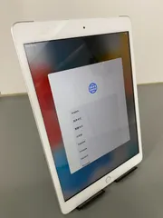 [85]【状態：上部ゴム部分欠け】iPad 第8世代 Wi-Fi+セルラーモデル シルバー | あいぱっど アイパッド タブレット 中古iPad iPad本体 ipad A2429