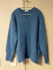ダークブルー Vネック ルーズフィット アンゴラ ニット