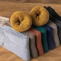 ＜在庫処分＞冬用 2足セット男女兼用 ソックス 中筒 厚手 裏起毛 あったか フロアソックス 無地 羊毛風 顔色ランダム　bu１