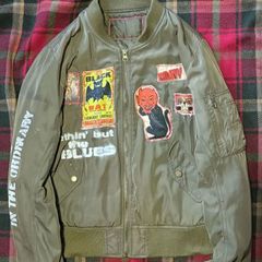 Item thumbnail for item 37ac8bfe-6d44-4295-b275-8e2b21fee1c8