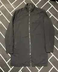 （幸運にも）セオリー リバーシブル ダウンコート / オム ダウンコート