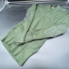 Item thumbnail for item b149f142-79cf-4d64-8760-b80d2ddd3e37